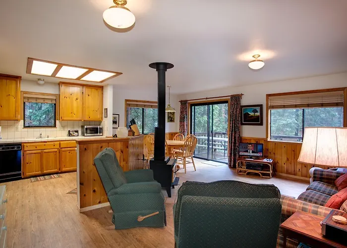 1S Cecils Cabin